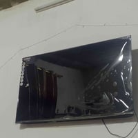 شاشة ٥٥ • بالكرتون • مكسور