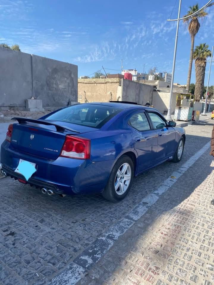 السلام عليكم للبيع او مراوس چارجر2010 جاهزه مكينه وگير 3500 تبريد فقط نقص غاز السعر 30 للاستفسار *********** العنوان البصره
