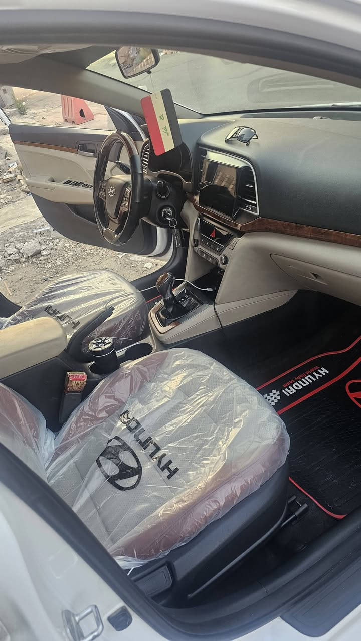 السلام عليكم النترا موديل ٢٠١٩ سوبر خليجي فول عدا البصمه بيه ٤ قطع تبديل نفس اللون بدون صبغ ضربه خفيفه سطحيه موجوده صور الحادث ماشيه ١٠٣
والباقي كفاله كير ومحرك وتبريد ع الفحص تجي تشوف بعينك وتحكم رقم بغداد الي يحب يستفسر او يشوف سياره اني حاضر ***********
