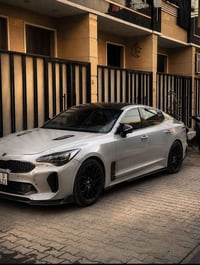 KiA stinger 2023 GT2 📍 الممشى: 52,000 كم  🚘 المواصفات  * محرك 3.3L Twi...