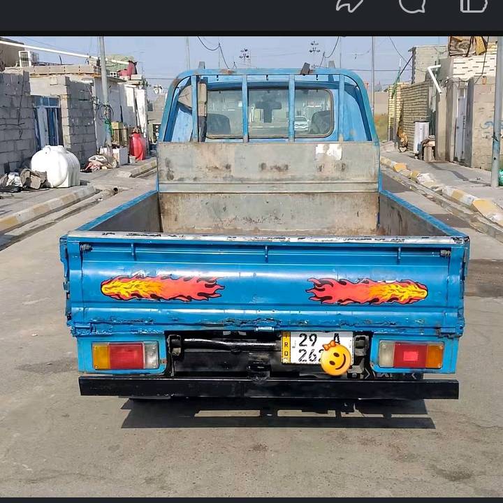 السلام عليكم كيا للبيع موديل 94 محرك كير شاصي اكسل بور  مكفول كهربائيات كلها شغاله  نكرة سلف بكل وقت رقم واسط انكليزي سيارة داخله هزة جديدة سنويه إلى 28 رقم واسط تحويل مباشر بدون وكاله فقط تحويل بسم المشتري  سيارة مال جناي   السعر  43وبيها  مجال بسيط حك الجية رقم الهاتف ***********