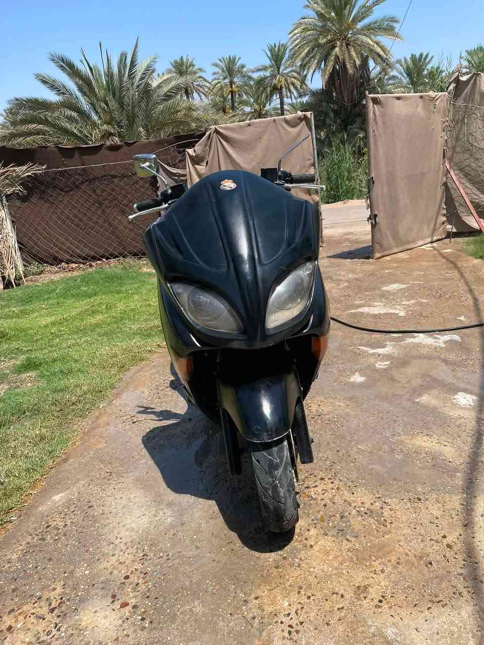 سلام عليكم دراجه فورزه80البيع نضيفه وقويه وراح تترحملي من تاخذهه محرك قوي مامفتوح السعر550وبي مجال قليل***********
