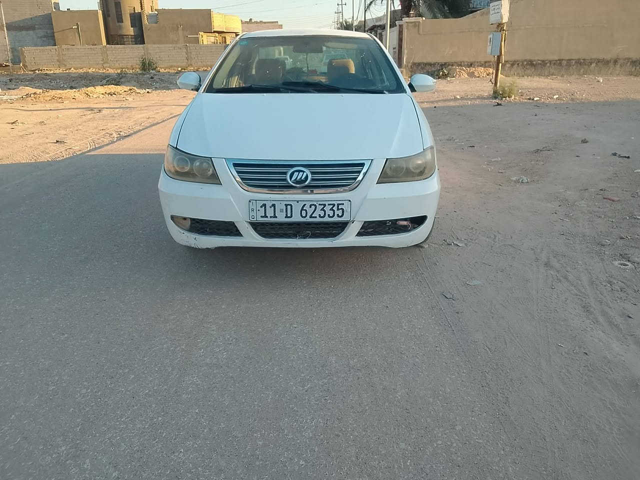 ليفان 620 
كير محرك خير من الله 
كير عادي 
سعر ٣٠ وبيه مجال رقم بغداد نكليزي 
***********
