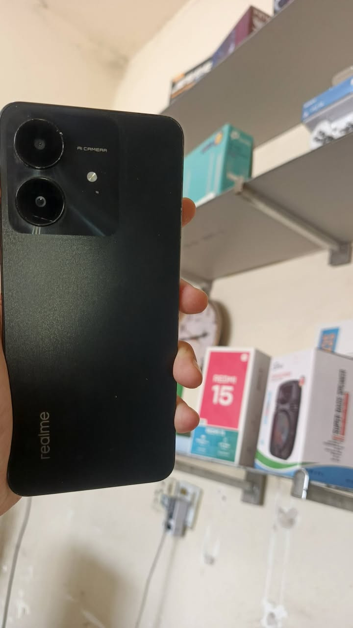 السلام عليكم 🤎 ضمان سبوع كامل السعر 90
🔸realme Note 60x هاذ أسم الجهاز
📱 مواصفات الهاتف:
​الشاشة: 6.74 بوصة IPS LCD بمعدل تحديث 90Hz وسطوع يصل إلى 560 شمعة.
​المعالج: MediaTek Dimensity 6300 (6 نانومتر) يدعم شبكات الجيل الخامس 5G.
​معالج الرسميات: Mali-G57 MC2.
​الذاكرة الداخلية: 128 جيجابايت.
​الرام: 4 جيجابايت (مع إمكانية التوسيع الافتراضي).
​
​الكاميرا الأمامية: 5 ميجابكسل.
​البطارية: 5000 مللي أمبير.
​الموقع: كربلاء حي النضال *********** جهاز مبدل شاشه اصليه مع الضمان

