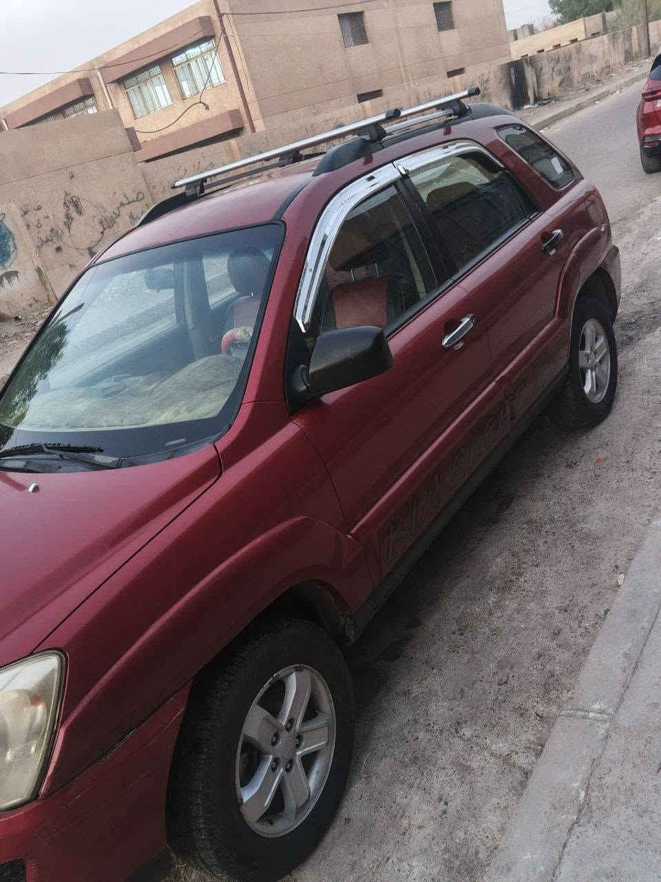 سلام عليكم اسبورتج 2009 خليجي فور ويل تبريد شغال حادثة جاملغ الايمن وحافة البنيد مرشوشة وبية جراد ركن البنيد ولقمارة وهاي الصورة كدامكم 
رقمي موجود اي ستفسار اني حاضر 
سعرة 97 بية مجال
مكاني بغداد العبيدي رقم ***********
