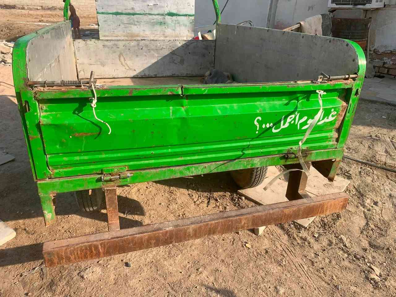 بدي للبيع صفاح ملحومه مكان سوك الشيوخ 150بي مجال ***********

