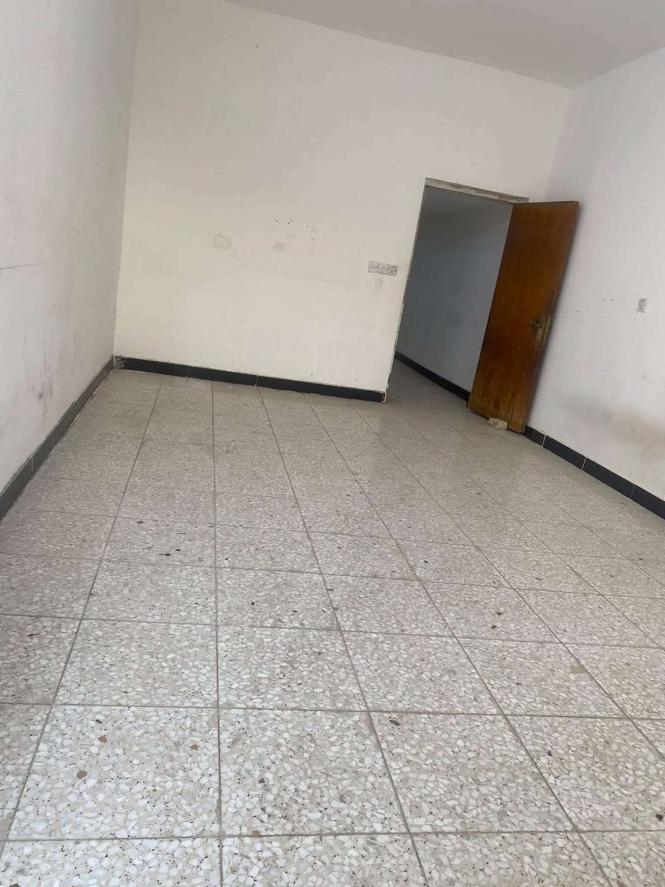 ١٧٥م • ٤غرف • طابقين