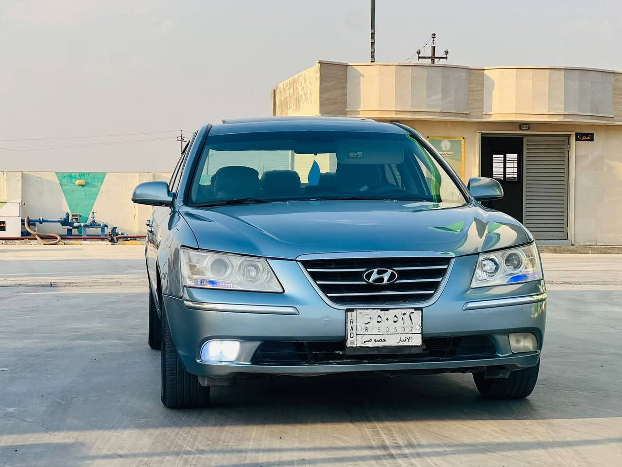 السلام عليكم.  للبيع سوناتا 2009. خليجيه فول مواصفات.   رقم انبار شرط التحويل                         محرك 2400 دوش.  كير محرك مقفولات ما مفتوحات.   سياره مصبوغ حزام جماليه 👉. بدون ضربه.  تبريد ثلج 🥶 سياره جاهزه من كل شيء 👉 السعر 100 وبيها مجال للطيبين.  مكان الانبار الفلوجه رقم الهاتف***********
