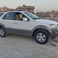 سورنتو للبيع مزاد وزارة الداخلية  موديل 2006  تترقم بغداد   بيها كتاب ...