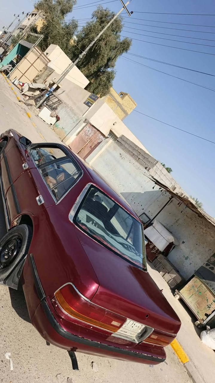 كروسيده موديل 1993 ايسر بلاد مكينه ونجي كير ومكينه وحداده وتخم تاير كله جديد سياره بسمي سنويه لل28 سياره خير من الله جديده السعر 48وبيه مجال ***********
