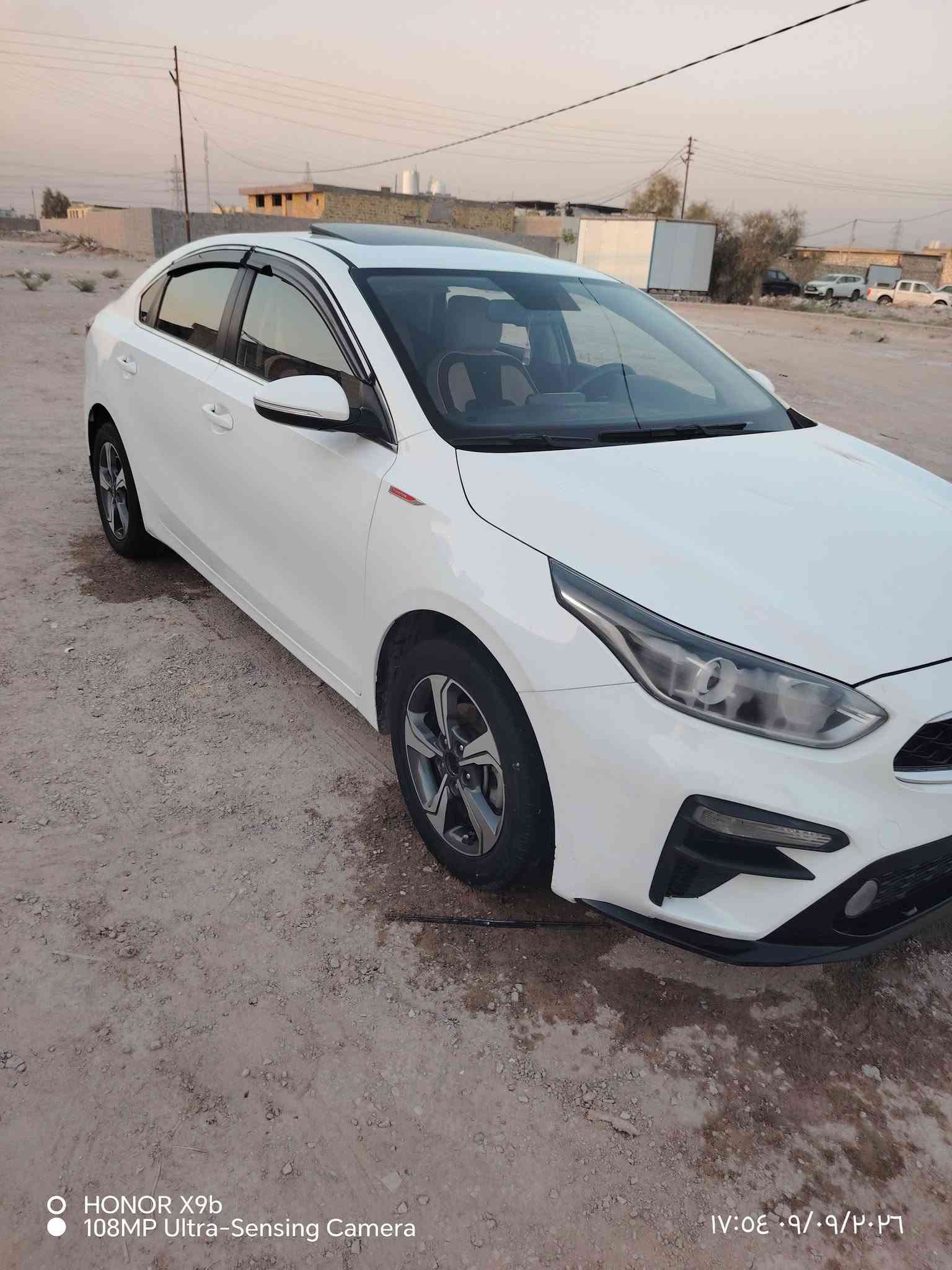 السلام عليكم سيراتو 2019 للبيع مواصفات فول عدل بصمه  كفاله عامه السعر ١٣٥ وبيها مجال اتصل على هذا الرقم***********
