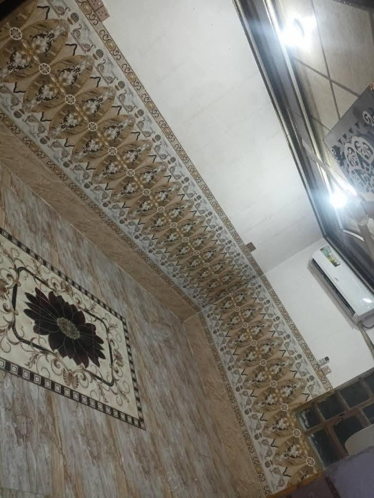 إلسلام عليكم اخواني عندي بيت للأيجار بالايمن حي المنصور شارع 7 البيت طابقين 5 غرف البيت بناء حديث كله سراميك سقوف ثانوية
للأستفسار اتصل على الرقم ***********
