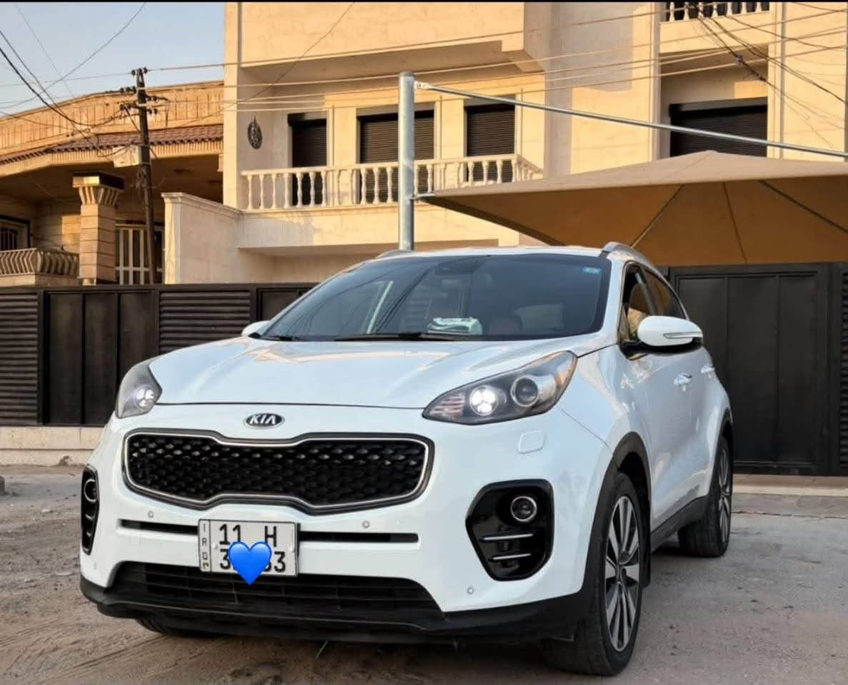 السلام عليكم كيا سبورتج 2018 خليجي رقم بغداد سياره شرط بلاد مكفولات صبغ شويه من جاملغ بدون اي  داخل 
سياره ستخدام شخصي مال بيت محرك وكير بلاد  السعر 167 
محرك 2000 دوش

تبريد قطعتين
كشافات
زراك لايت
مري شفط
انظمه قياده
تحديد مسار
شاشه تاب
رادارات
داخل لونين
نحكم ستيرن
كامره دواره حساس
باقي موصفات المعروفه مكان سياره بغداد اخوان لاستفسار رقم صاحب سياره ***********
