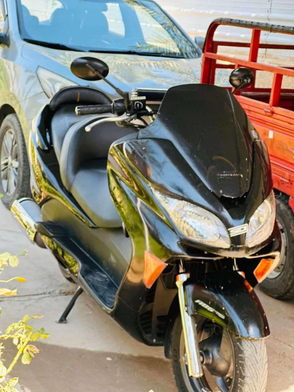 يا آلله 
سلام عليكم للبيع او مراوس دراجه هوندا فورزه 🏍 🏍  9،0 كرستال آصل مكينه كير جدد مكفولات كير فول موصفات 
كير 4 تحويلات 7 نمر 
بصمه ✅
ستان صفح كهرباء ✅
سايد بريك ✅
دبل جكمجه ✅
بكلايتات كرستال لد ✅
كلوب جنطه ✅
بريك أمامي خلفي دسك جدد✅
لايتات كرستال 
كهربائيات كلها شغاله كيج بانزين كيلو متر رون كيج حماوه كله بلادي ✅
حماوه نص عدل ثابته ليل نهار ☝
دراجه جاهزه على آخر حبايه مابيها نقص برغي نكره سلف مكاني (ديالى الخالص) للستفسار أكثر خاص أو أتصال***********)  وآتساب موجود
