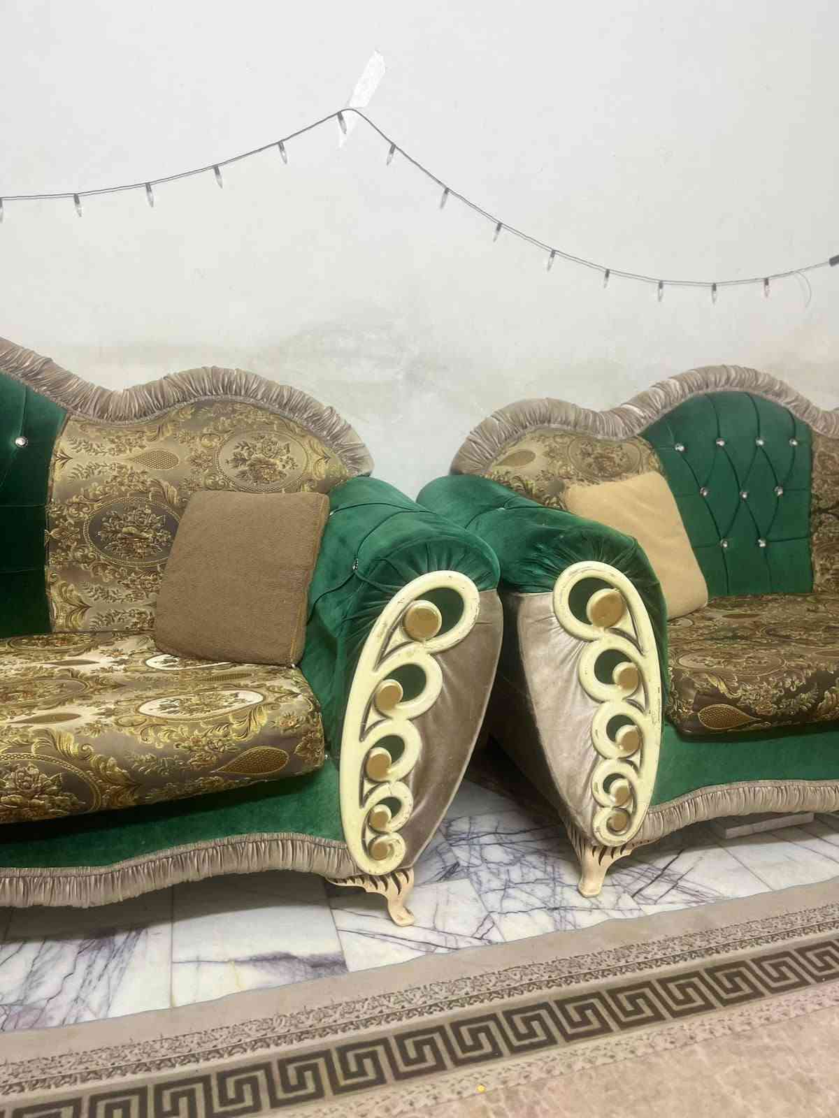 كنب • بغداد الشعب • واتساب