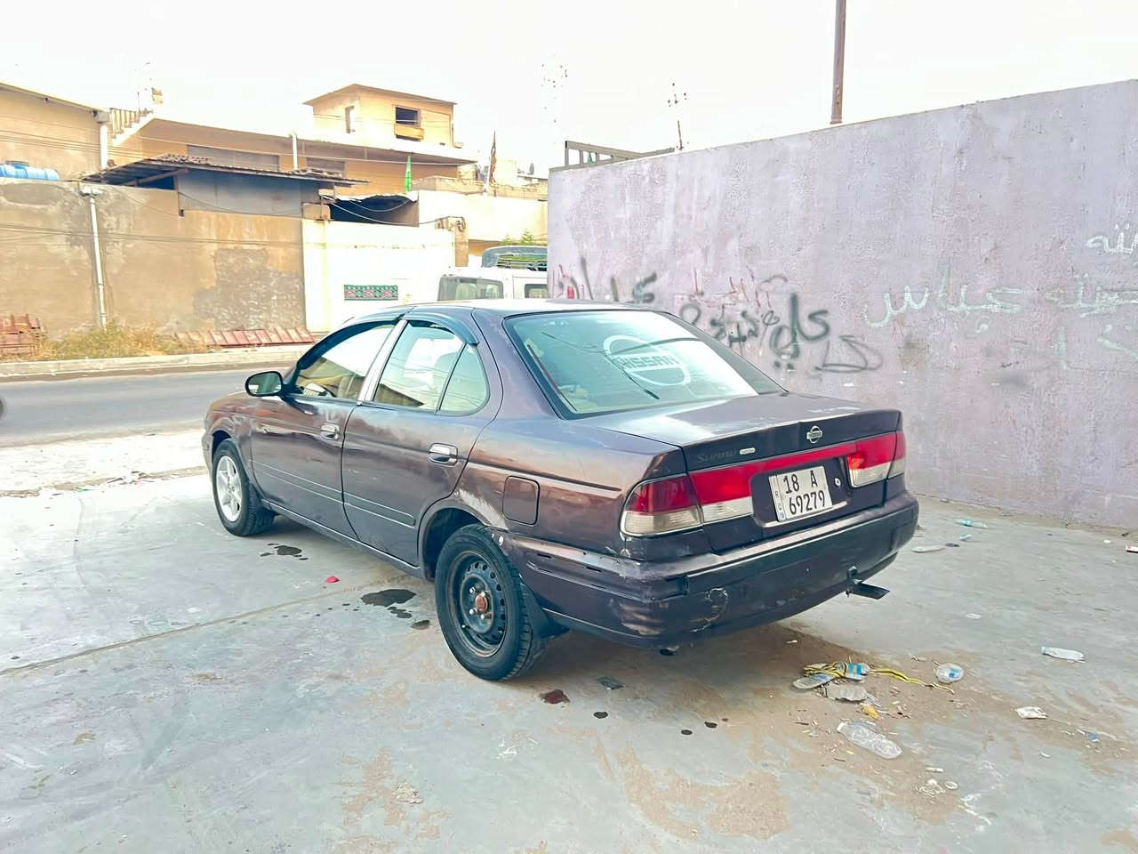 سلام عليكم نيسان سني. موديل 200سياره مكفوله من ضربه تبريد شغل  كير ومكينه مكفولته تخم تايرجديد صدر مامي وخلفي جديد. سياره جهزه مابيه كل نقص سياره بسمي  سنويه جديد وهزه جديد  سياره نعمه كير وتماتيك السعره 37 مكاني بغداد. بلديات. وهذ رقمي ***********
