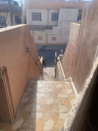 شقه للايجار للايجار الموقع حي الاعلام  المساحه 200م  تحتوي الشقه على  ...