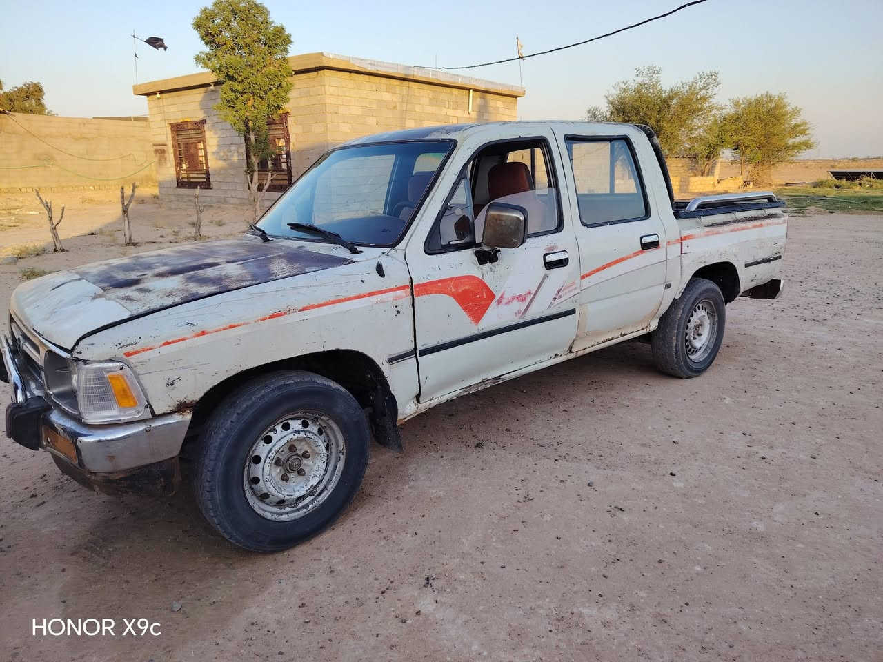 سياره لبيع موديل 91 سنويه27
رقم بابل سياره نظيفه  مال جناي موجود بطريق نجف كريلا الحيدريه سعر 41 بيه مجال  تصال *********** حيدر أحمد
