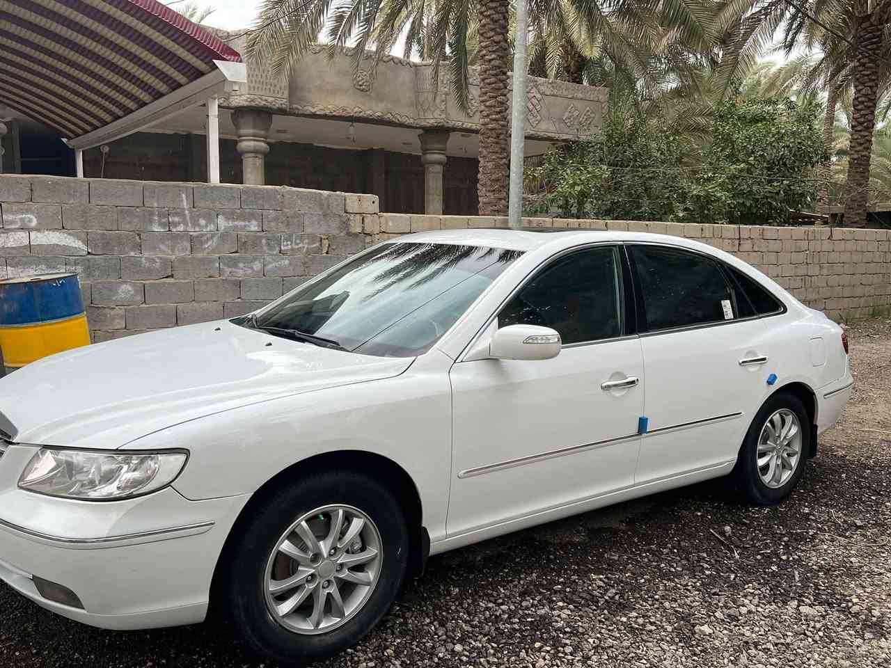 أزيرا ٢٠٠٩ • محرك ٢٧٠٠ • فتحة سقف