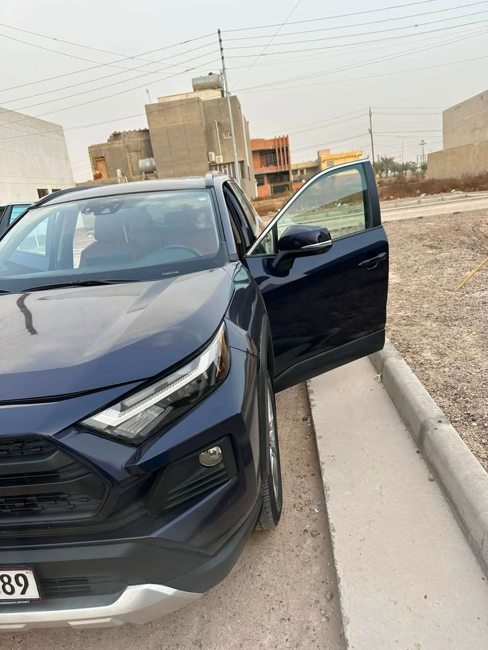 سلام عليكم
‏Toyota RAV4  XLE 2024  فول مواصفات 
رقم اربيل 
مكانهه الانبار
اللون . نيلي
عداد المسافه 64 الف كيلو متر  
حجم المحرك 4 سلندر (2.5L) 
المواصفات :
بصمة ابواب
بصمة تشغيل عن بعد 
صندوق شفط كهربائي 
فتحة سقف سلايد
كشنات جلد +تدفئة 
استيرن تدفئة 
رادار أمامي(تحديد مسار)
رادار جانبي (نقاط عمياء)
رادار خلفي امامي (التحذير من الاصطدام)
تحكم وضعيات القيادة Drive Modes 
اوتو ستارت (Auto start)
اوتو ستوب(Auto Stop)
هاند بريك بصمة
اوتو هولد(Auto Hold)
تحكم وضعيات القيادة ECO,NORMAL,SPORT
مانع انزلاق+ABS
حساسات خلفية+كاميرا
تحكمات استيرن
نظام اطفاء المحرك اثناء التوقف 
الضرر بنيد وجاملغ  والجاملغ الثاني مجرد بي اصبع فقط بدون ايرباك شواصي سليمه 
ملاحظه 
السعر 215 بيها مجال 
الرقم 
***********
