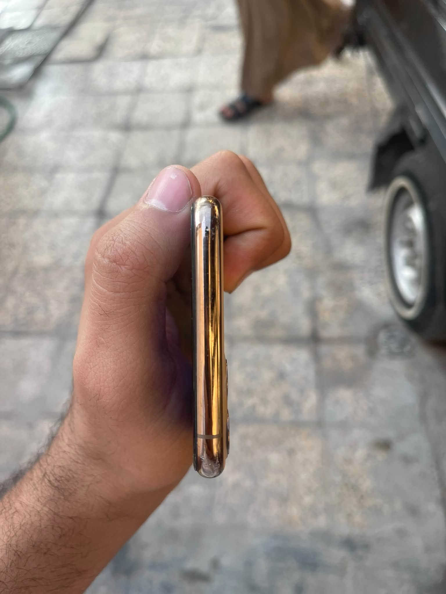 ايفون 11برو ماكس البيع ذاكره 256بطاريه 73 ما مبدل اي قطعه بل جهاز شاشه يحتاجله تبديل والسماعه الفوك عطلانه  موقع بغداد مدينه الصدر ***********السعر180بيه مجال قليل
