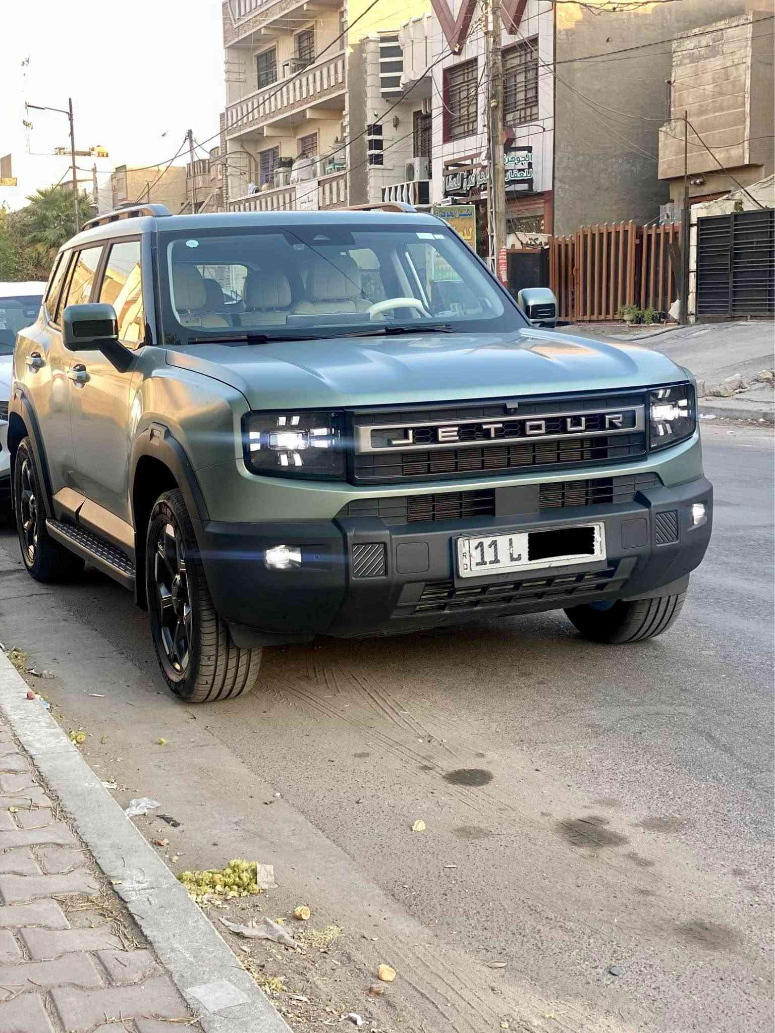 جيتور تي وان لكجري فول الفول 
اللون اخضر بستاشيو مات بلادي 
ممشى ٣٠ الف
ضمان شركة هارلم داخلة بالضمان
بانوراما
كامرات رؤية محيطية ٥٤٠ درجة
انارة محيطية 
مقاعد جلد فاخر
ذاكرة مقاعد
تدفئة تبريد بالمقاعد الامامية
فور ويل ذكي
نظام صوتي فاخر
اوامر صوتية عربية
شاشة ١٥ انج
فول تحكمات ستيرن
٨ اوضاع قيادة
كير طيارة ٨ نمر 
حساسات امامي خلفي
للاستفسار مراسلة على الواتس اب او ماسنجر 
*********** بغداد, العراق
