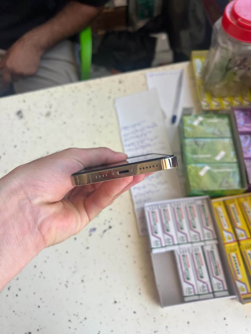 13 برو ماكس بلادي نضافه 100 بل 100 السعر 750 /                      ***********

نص مكتوب في الصور:
- is iDevice Verification Report www.3u.com
- Test Item Ex-factory Value Read Value Test Result
- evice Model iPhone 13 Pro Max iPhone 13 Pro Max Normal
- evice Color Front Black, Rear Gold Front Black, Rear Gold Normal
- Hynix TLC
- ard Disk Capacity 256GB 256GB Normal
- Sales Model MLKU3 MLKU3 Normal
- Sales Area LL/A LL/A Normal
- Model Number A2484 A2484 Normal
- Bluetooth Address A4:C3:37:20:8A:8F A4:C3:37:20:8A:8F Normal
- Cellular Address A4:C3:37:22:87:6C A4:C3:37:22:87:6C Normal
- Wi-Fi Address A4:C3:37:2B:1D:6C A4:C3:37:2B:1D:6C Normal
- Serial Number D5Y******4J74 D5Y******4J74 Normal
- Mainboard Serial No. F3Y20960CLD0G3GD 2022-02-26 F3Y20960CLD0G3GD 2022-02-26 Normal
- Battery Serial Number F8Y208110N913XC8R 2022-02-14 F8Y208110N913XC8R 2022-02-14 Normal
- Rear Camera DN82082H7LWQ1NMDA 2022-02-15 DN82082H7LWQ1NMDA 2022-02-15 Normal
- Front Camera DNM20472G37Q7H58J 2022-01-23 DNM20472G37Q7H58J 2022-01-23 Normal
- Screen Serial Number G9N2086SDDDPQCLAK+A20... Samsung 2022-02-19 User decision needed
- How to judge?
- Testing Score 98
- Production Date 2022/02/26 (9th Week)
- Warranty Date Online Query
- Apple ID Lock Off
- iOS Version 26.6 (23G71)
- Activated Yes
- Jailbroken No
- Battery Life 88%
- Charge Times 695 Times
- Wi-Fi Module Low Temp Wi-Fi
- Report Date: 2026-08-28
- Carrier Status Domestic SIM card needed
- Verify Serial Number Yes
- Verify UDID Yes
- Verification completed, no abnormalities found
- Hide serial number
- Watermarks Screenshot
- Close
- V3.30 Feedback Check Update
- AR
- 04:33