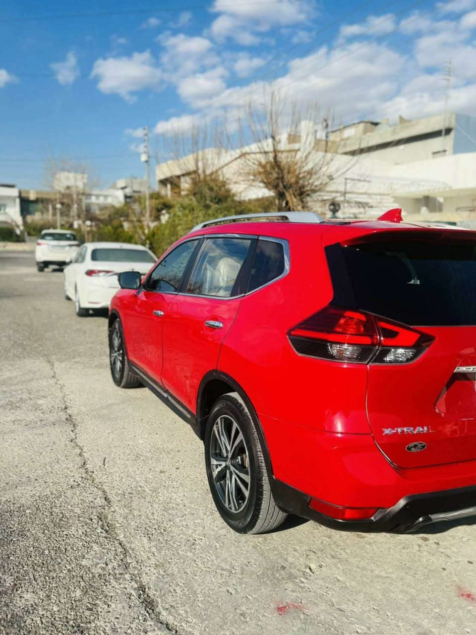 🔴 NISSAN X-TRAIL 2018
فول مواصفات - بانوراما

المواصفات:

1️⃣ بانوراما
2️⃣ دبل اكسل4*4
3️⃣ 3 نظام قيادة
4️⃣ رادار امامي
5️⃣ رادار خلفي
6️⃣ رادار مرايا (نقطة عمياء)
7️⃣ صندوق شفط كهربائي
8️⃣ كشنات تدفئة
9️⃣ ستيرن تدفئة
🔟 داخل اسفر جلد خمس كاميرات هوايه بي موسفات

حالة السيارة:

🔹 موديل: 2018
🔹 ماشية: 130 الف
🔹 صبغ: 6 قطع صببوغ بدون ضربه قويه بچم وراء كبس ايرباك بص تكم قماره شبر باررد سياره خليجيه
🔹 
🔹 رقم: اربيل

السعر: 137 ورقة
المكان: اربيل

📞 ***********
📸 أربيل, العراق
