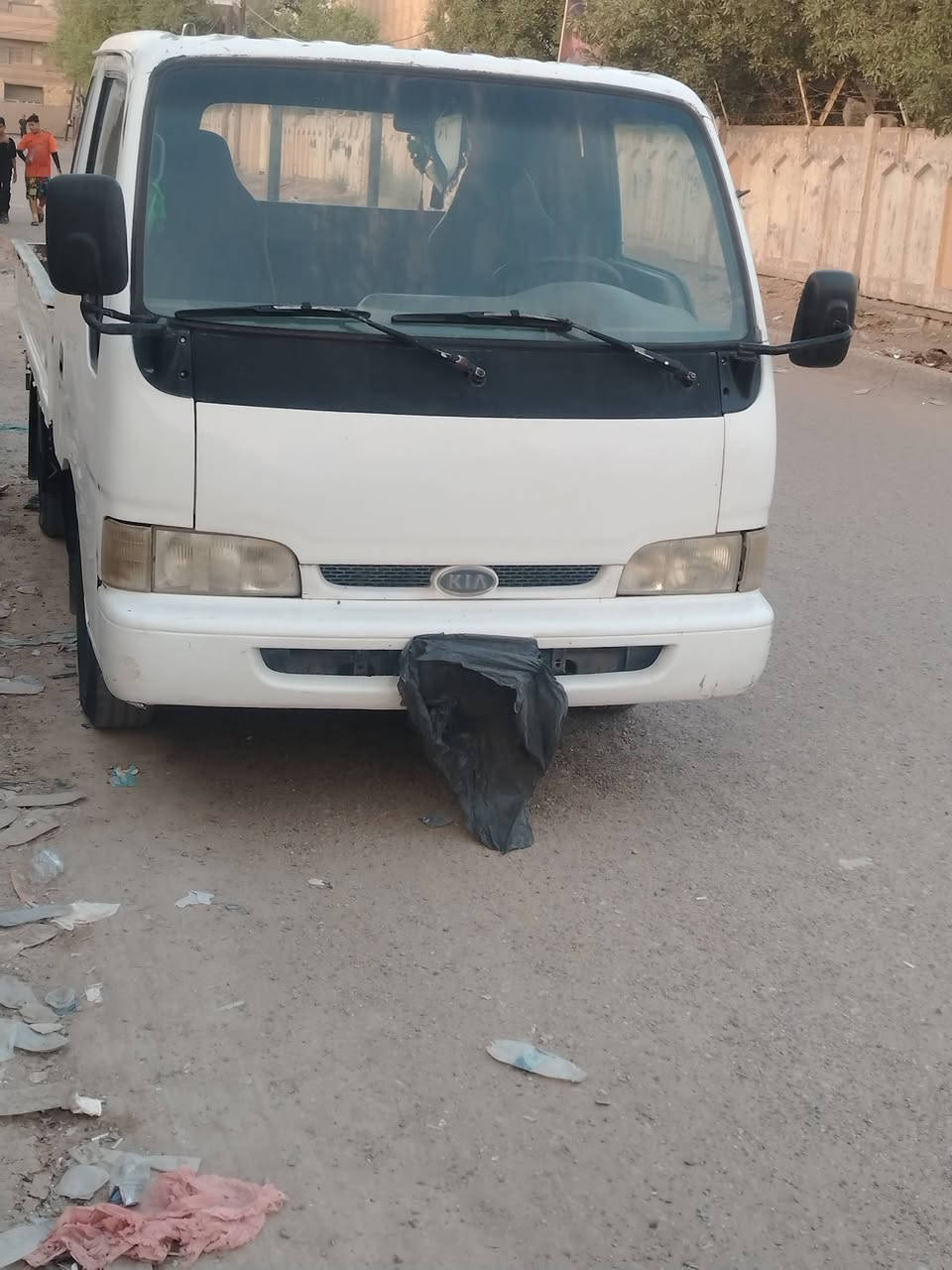سلام عليكم لبيع كيا فونتيره مديل 97رقم بغداد نكليزي تحويل مباشر شاصي كير محرك مكفولات تخم تاير سياره جازه من كل شي بسمي سنوية جديده مكان بغداد مكلف بنشر ***********
