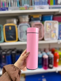 ✨ مطاره سل ستيل انيقة وعملية ✨ ستايل بسيط ولون وردي جذاب 🌸💗 مناسب للدو...
