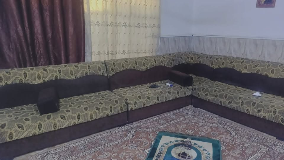 السلام عليكم عندي هذني غراض للبيع للاستفسار الاتصال على الرقم
***********
ومتواجد واتساب
ملاحضه اني مكلف بالنشر
العنوان بغداد البياع حي الرساله
