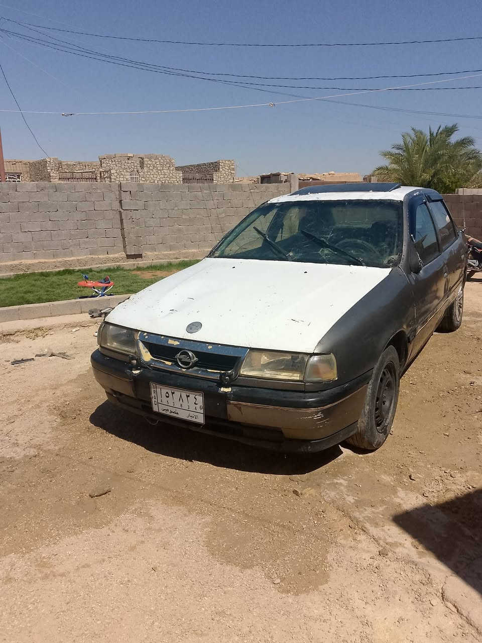 سلام عليكم
بيه مستعجل مستعجل 
فكتره للبيع حديده حديده 
محرك منفوض نفض لا تبخير ولا تنقيص 
محرك 1600  
سعر 7 ورقات ونص  
تصال ***********

