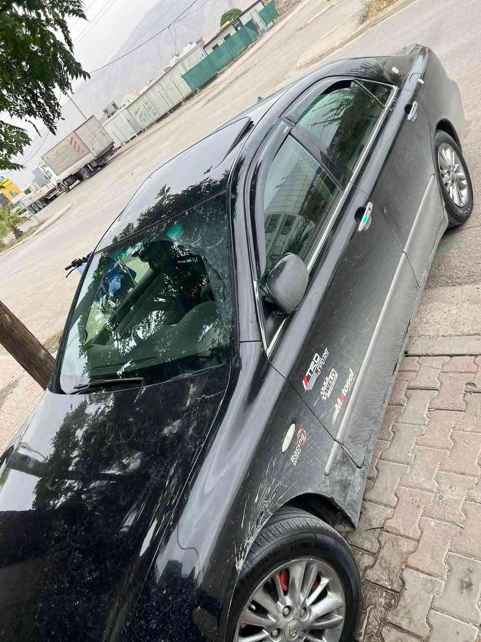 شاهینە • ٢٠٠٥ • كاميرا