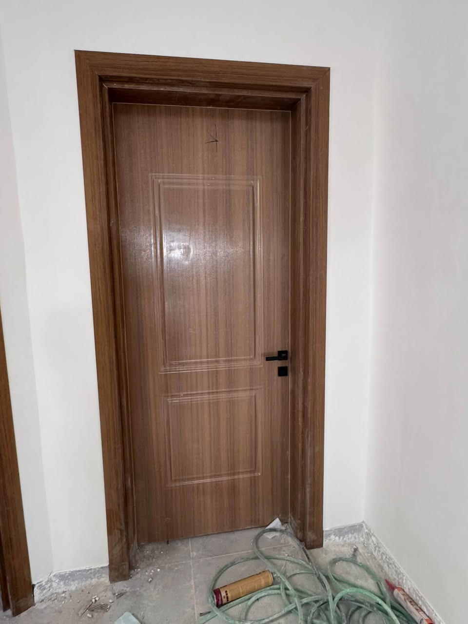 متوفر ابواب 
تركيه
عرقيه
وصينيه

متوفر جميع الالوان والقياسات مع النقل والتثبيت 

للستفسار ***********
