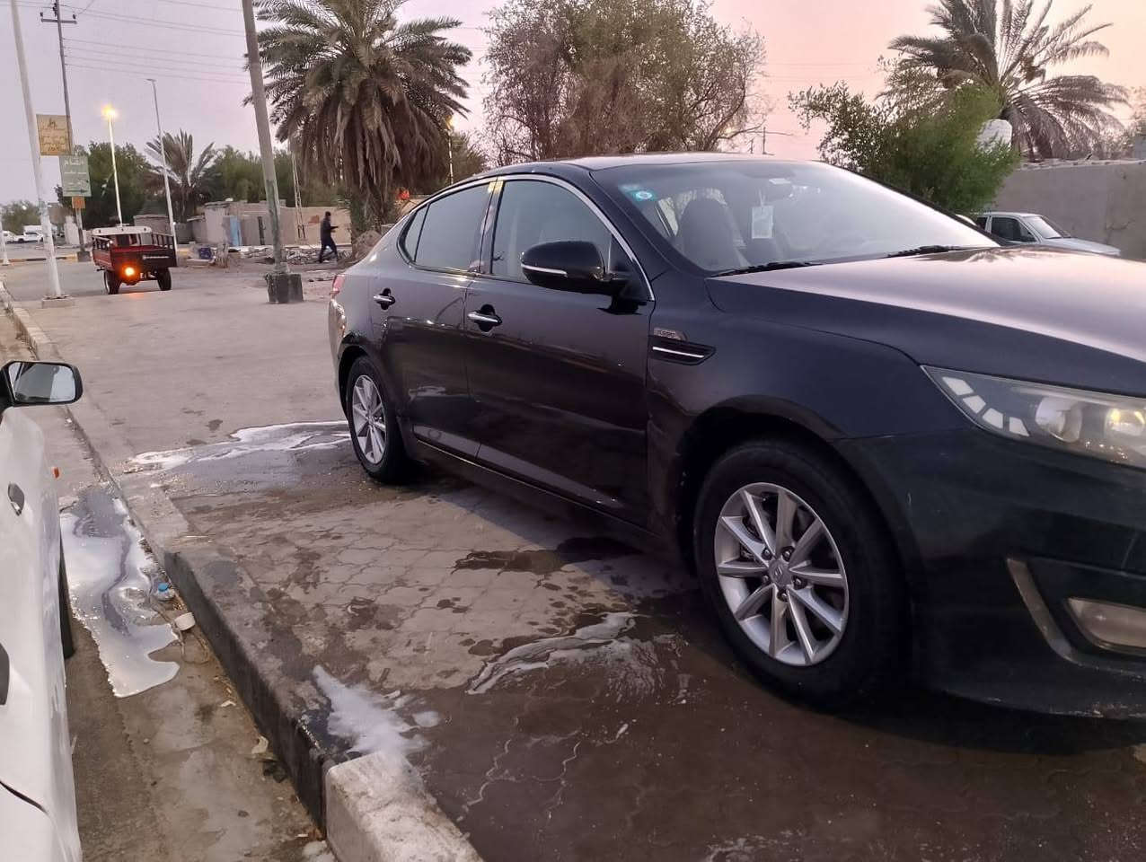 كيا اوبتيما موديل 2013 وارد امريكي
بيها تبديل  بنيد فقط والباقي الكفاله
محرك 2400 
محرك وكير كفاله 
سياره جاهزه الاخير
المكان البصره  الزبير 
سعر 80 وبيها مجال
***********
