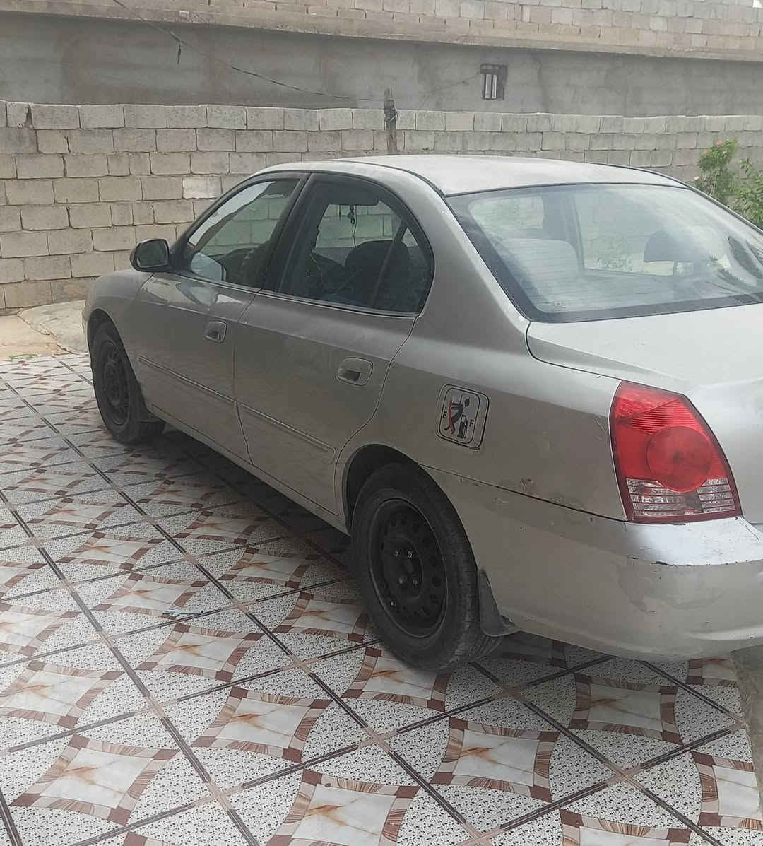 السلام عليكم
النترا للبيع او مراوس موديل 2004
وارد امريكي ضربتها جاملغ امامي الايمن
سيارة ماناقصها شي كير ومكينه وحدادية مكفول 
تخم تاير جديد 
للاستفسار 
***********

نص مكتوب في الصور:
- ١٠:١٨ م