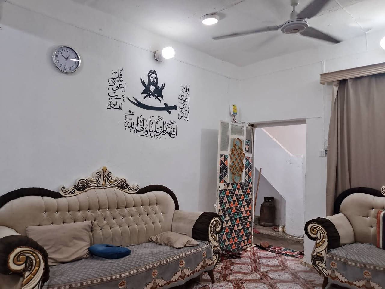 محلة العرب • بيت للبيع • ٣ غرف