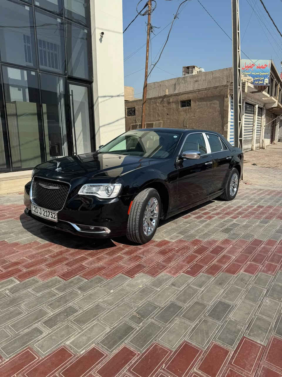 اوباما 2016 C300  للبيع او المراوس
كلين  تايتل كفالة عامه من عدا خشم الجاملغ بي بارد بصيط جدا
مواصفات C 👇🏻
1-شاشة حجم كبير 
٢-  تحكمات ستيرن 
٣- كشنات تدفئة تبريد  وكشنات خلفيه تدفئة
٤- تحكمات كشنات وخزن ميموري 
٥-  بانوراما كشفت كامل 
٦- برده خلفيه 
٧- تشغيل عن بعد /اطفاء عن بعد
٨- كشنات جلد عسلي
٩- ترحيب ابواب لمس 
وغيرها من المواصفات    
السيارة كامله مكملة ماناقصها برغي واحد 
السعر  $ 230  وبيهة مجال حك الجيه  
الشراي يتصل ويدلل ***********
