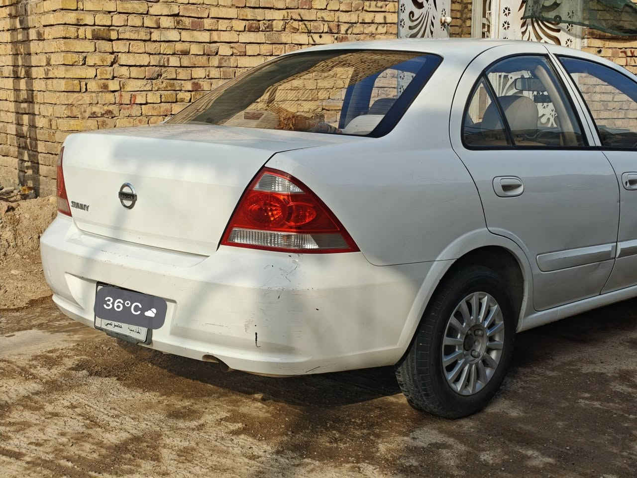 سلام عليكم
🚗 نيسان صني 2013 للبيع
​المحرك: 1800cc 
​المكان: واسط / الكوت
​الرقم: القادسية (كاملة الأوراق وجاهزة للتحويل)
​📌 أبرز المواصفات والحالة:
​تخم أطارات (تايرات) جديد
​بطارية جديدة
​المحرك والجير بحالة ممتازة جداً وما تحتاج أي مصاريف
​تبريد شغال و معروف قوته

​السعر المطلوب: 110 ورقة قابل للتفاوض البسيط للجادين.
​📞 للتواصل والاستفسار: *********** أو عبر مراسلة الخاص.

نص مكتوب في الصور:
- 36°C القادسية خصوصي
- 36°C