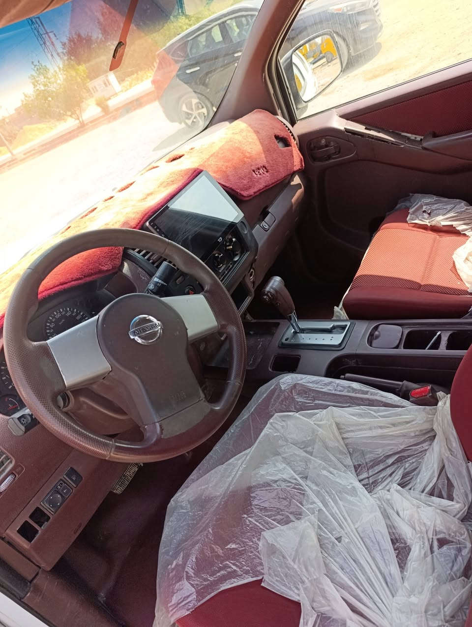 السلام عليكم نافارا موديل 2014 رقم دهوك دولي تحويل ثاني يوم محرك Vvt كير اوتوماتيك  حداديه كله مكفول تبريد شغال مكان السياره حله قضاء القاسم السعر 87 بيه مجال جدأ بسيط مصبوغه حزام للاستفسار ***********
