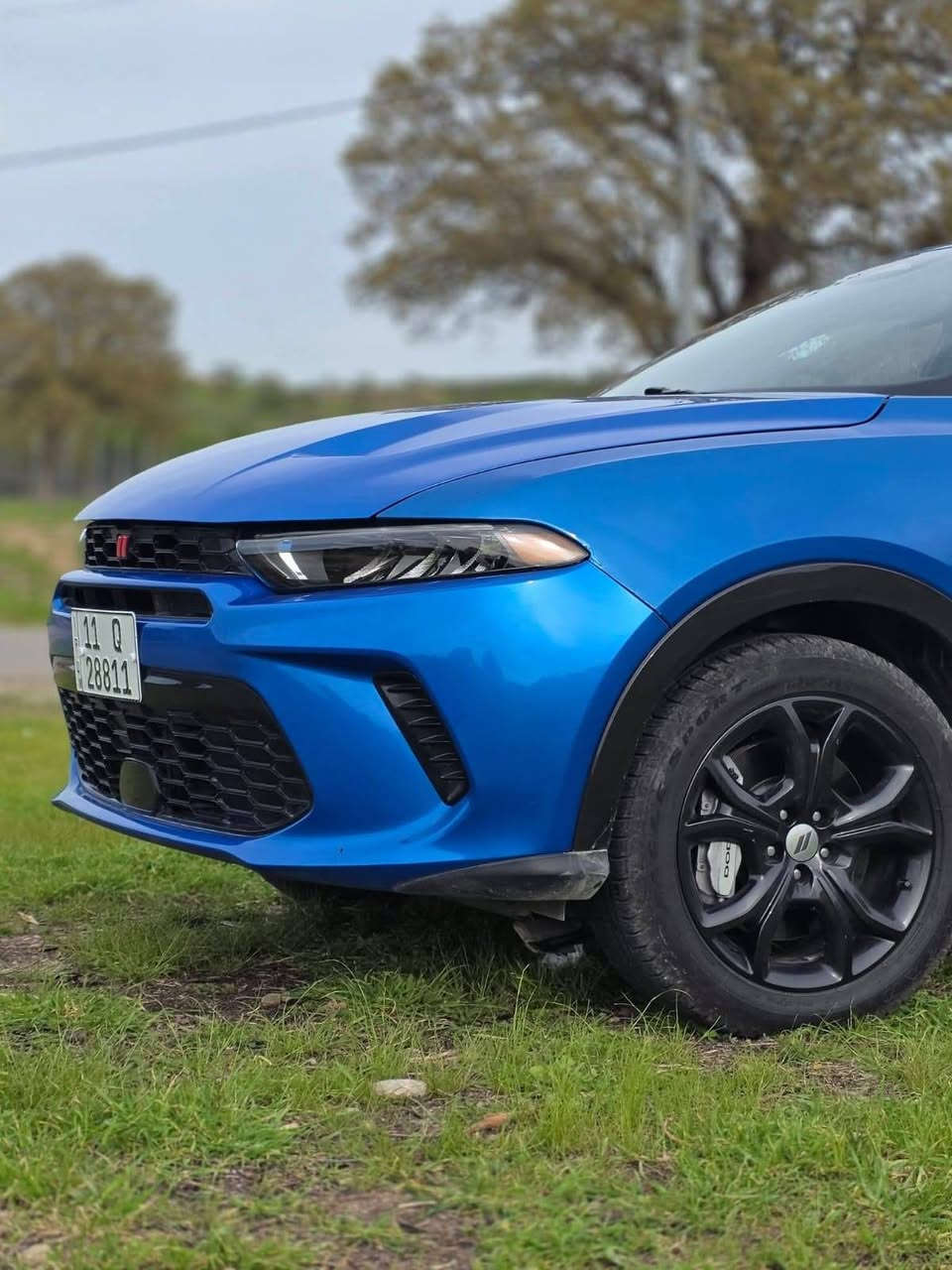 السلام عليكم شلونكم شباب
Dodge Hornet R/T Eawd 2024 Nano Black 
دوج هورنت 2024 R/T بلاك
محرك : 1.3 تيربو بقوة 288 حصان 

‏ (Plug-in Hybrid)

ممشى : 7 الف اخت الزيرو

تمشي بالشحن الخارجي 50 كيلو  

حادث موضح بالصور  

تعمير كله اصلي ودرجة اولى

مواصفات : 

حساسات خلفيه

رادار امامي + خلفي

نقط عمياء

خروج عن المسار 

اوتو هولد

اوتو بایلوت 

كشنات كهرباء + تدفئة

شحن USB + type C

ويل حجم ١٨ بلاک ادیشن 

كشنات جلد  ار تی اصل 

شاشة حجم كبير + واي فاي ابل كاربلي

تبريد قطعتين بيانو

سبورت مود يتغير برمجة وصوت السيارة

تشغيل عن بعد 

دخول ذكي للأبواب 

بصمات عدد ٢ 

مرآة شفط 

شفتات ستيرن

خزن ميموري كشنات

شاشة ملاحة / وغيرها من المواصفات

مرقم بغداد  كامل بأسمي 

السعر المطلوب 165 ورقة  وبيها مجال للطيبين

للتواصل ***********
 واتس اب  واتصال عادي موقع السياره بغداد
