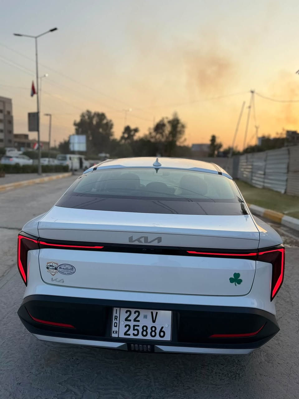 كيا  كي فور
k4 2025
بيها بارد فقط كد شبر
بدون ايرباك بدون دواخل
السيارة زيرو على أيدي ماشية ٦ ألف ممشة امريكا فقط ألف
بعدهي زيرو وجديدة كلش ربع متصرف عليها
مرقمة اربيل
تحويل مباشر بسمي
المواصفات :
بصمة  / هندبريك دكمة  / لايت LED  / مكينة 2000 دوش / شاشة كبيرة متصلة ديجتال   / اوتو هولد / LED امامي وخلفي / قيادة ذاتية / كامرة دوارة / رادار تعديل مسار / اوتو بريك / مود درايف / تحكم ستيرن / كروس سرعة /مانع انزلاق / بلوتوث / اواكس / USB /  رادار جانبي
سعرها  184  ورقه  وبيها مجال
مكاني بغداد الدورة
***********
بي واتساب
