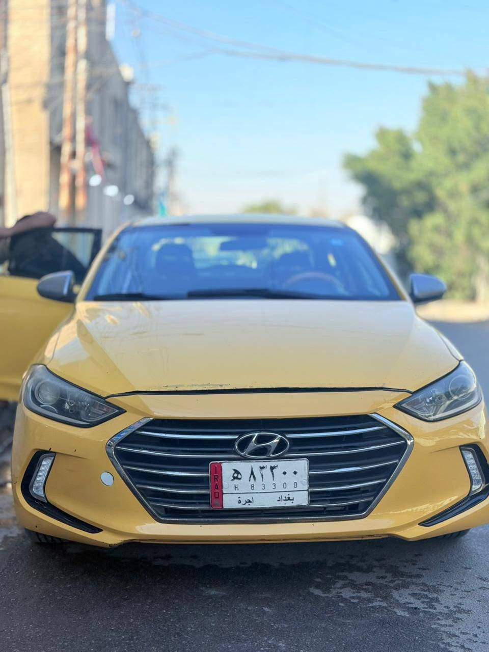 السلام عليكم الانتره موديل 17 حادثه بمريكه جاملغ وبنيد وخشم الشاصي
@سياره بيه كازكيت ابيع كايمه عارضه 85 وبيه مجال 
*********** متواجد على الفيس وبي وتساب
