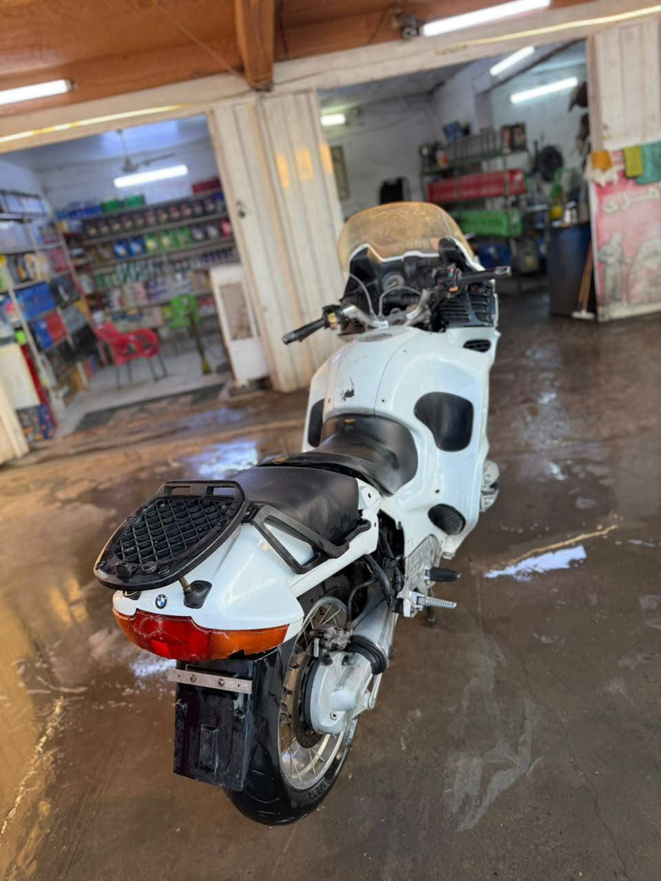 سلام عليكم Bmw محرك 850 cc موديل 2000 بدون اوراق كفالة كير محرك اكسل تايرات كفالة كهربائيات مو كلهة شغالة
نواقص بيهة. موجودات ب صعدة مال كفاح بس اني ما فارغ آلهة

1. قمجي كلج تعبان 

2. ستان صغير يرادلة لحيم 

3.نوزلات تعبانة اكو صرف ب بانزين 

مكاني بغداد سعر 1200 بيعة مجال رقم *********** شراي يتصل ما ارد تعليقات 

سلام عليكم Bmw محرك 850 cc موديل 2000 بدون اوراق كفالة كير محرك اكسل تايرات كفالة كهربائيات مو كلهة شغالة
