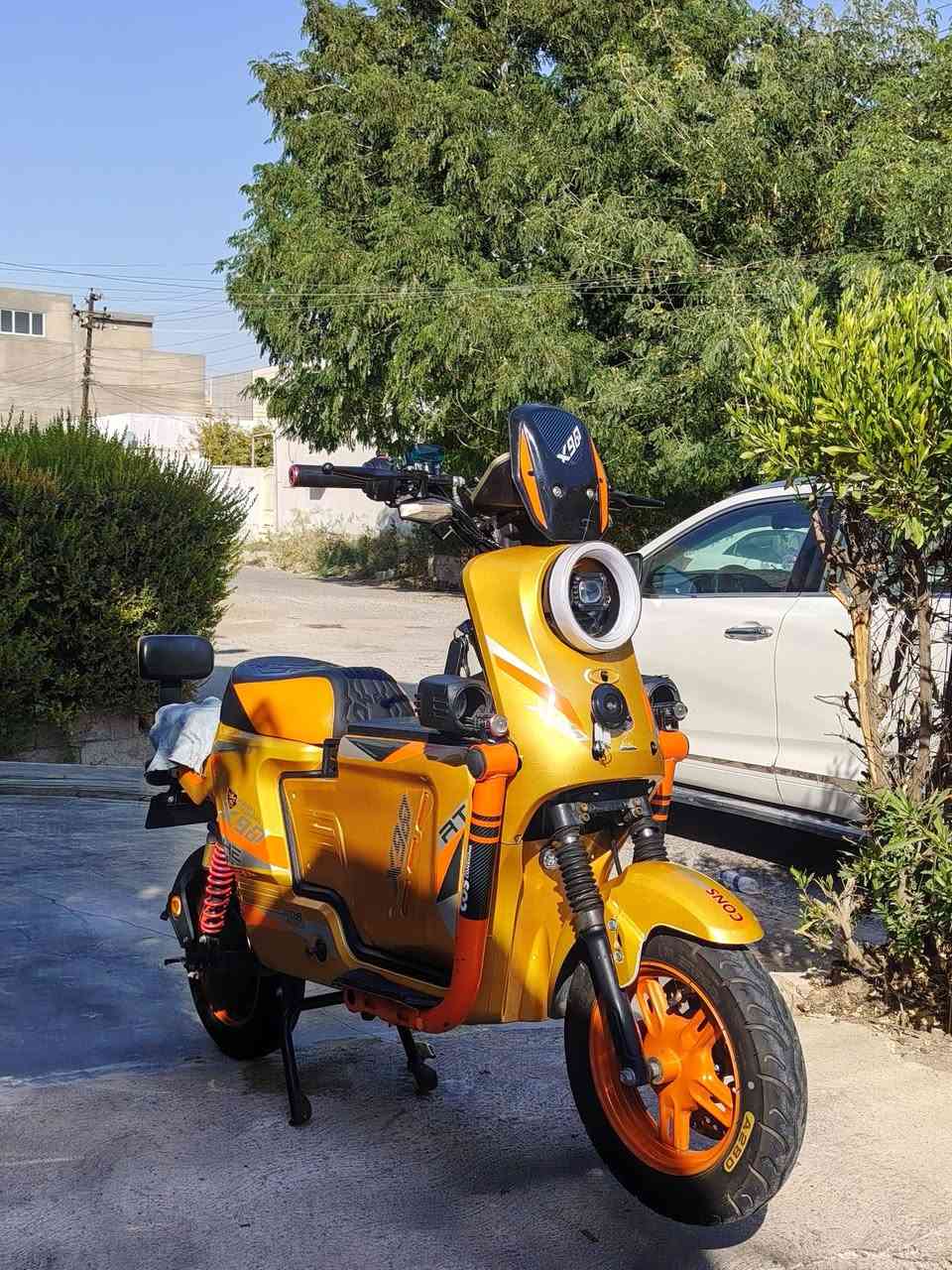 السلام عليكم 
ما شاء الله
دراجه شحن لل بيه
X900 🪽
ملف 2000 💪 
5بطاريات
بطاريات 12 او نصV
نضافه خير من الله 💯علا 💯
دراجه مناغصها شي 
تجي تفحص تاخذ بيها تراح يلا تاخذ
سعر 425 او بي مجال لخاطر جيتك 
المو شراي ليكسر بل سعر ليسمع كلام ميعجبه 
***********
