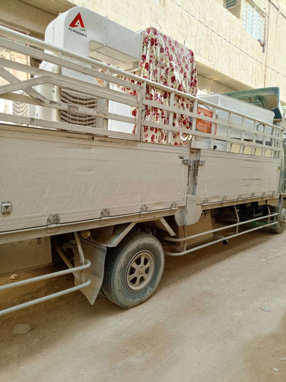 نقل اثاث داخل النجف وخارج النجف ***********
