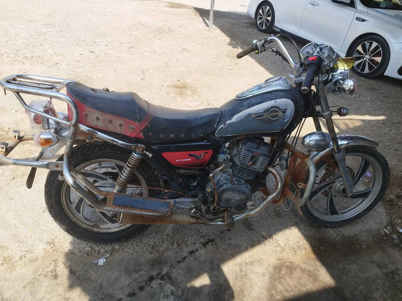 لبيع دراجه اوراقه من اشتريته ضايعه الدراجه نظيف مكان الحله السعر 350 بيه مجال ***********
