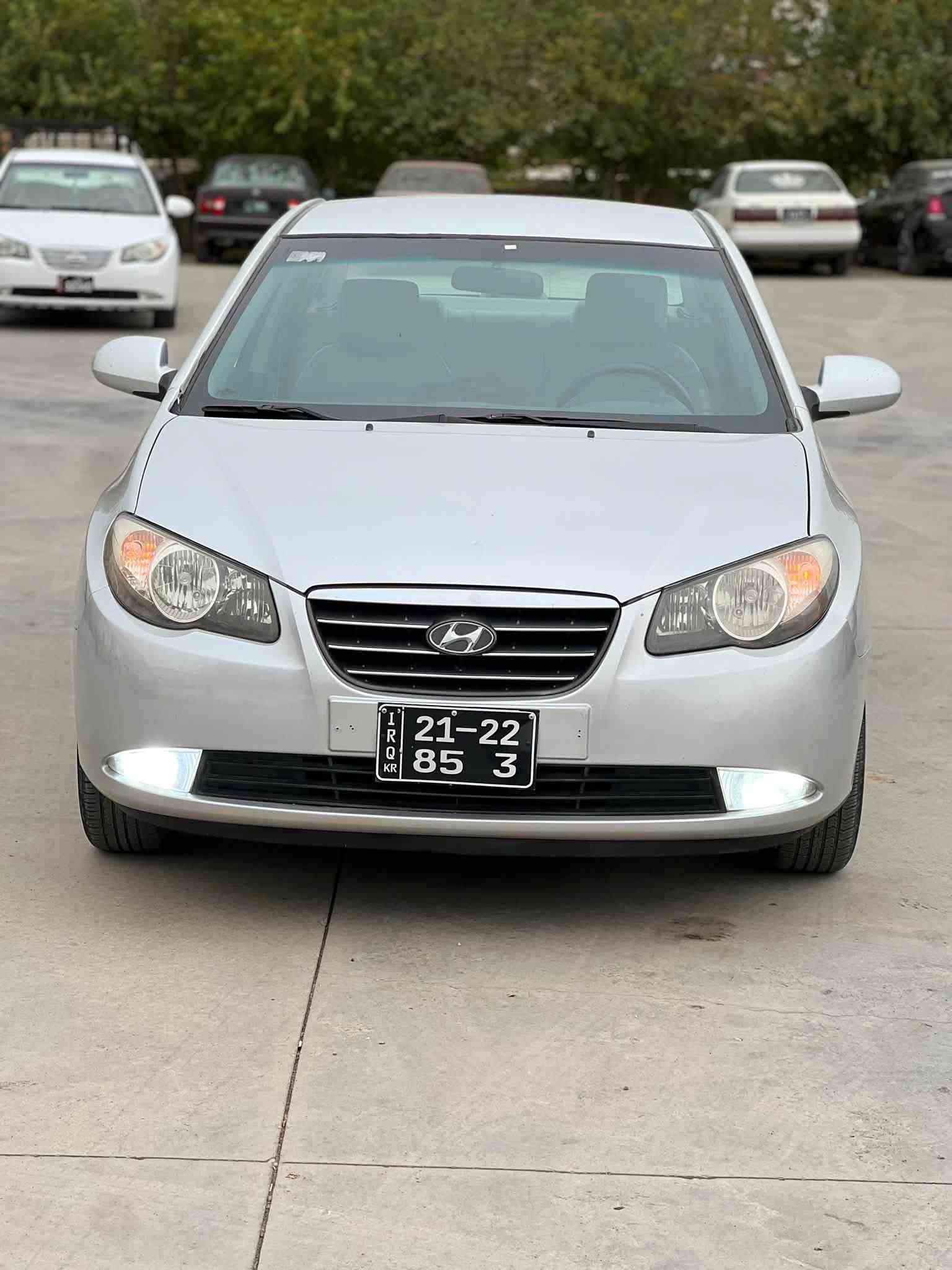 ئەڤانتی ٢٠١٠ لیزەری 
لایت رەش 
تەبریت لەمس 
تەبریت تەقەو رەقە بەشەر 
گیرو مەکینە بەشەرت 
کەڤەر و سەقف و سەرەدەبل بەشەرت 
کۆدی بۆ کراوە
دەحم و لیدراوی نیە
بی چالو شوخت 
کامل مەسرەف کراوە 
١٤٠ رۆشتوە لۆک لۆکە
دیناریک مەسروفی تیدا نیە
***********
