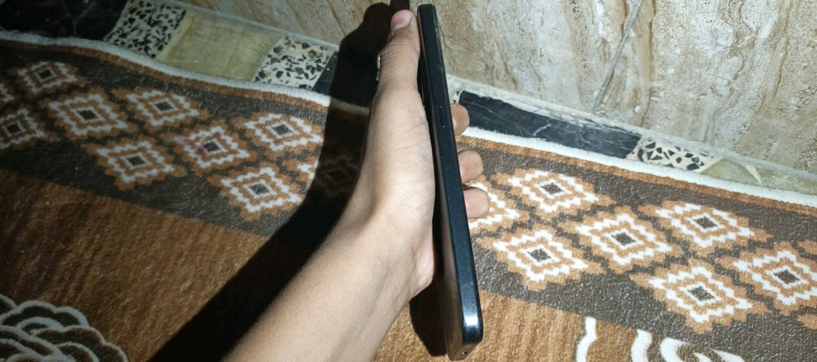 honor x7d  نضيف ستعمال فقط 8 اشهر بس مضروب بشاشه مراوس ب11 عادي