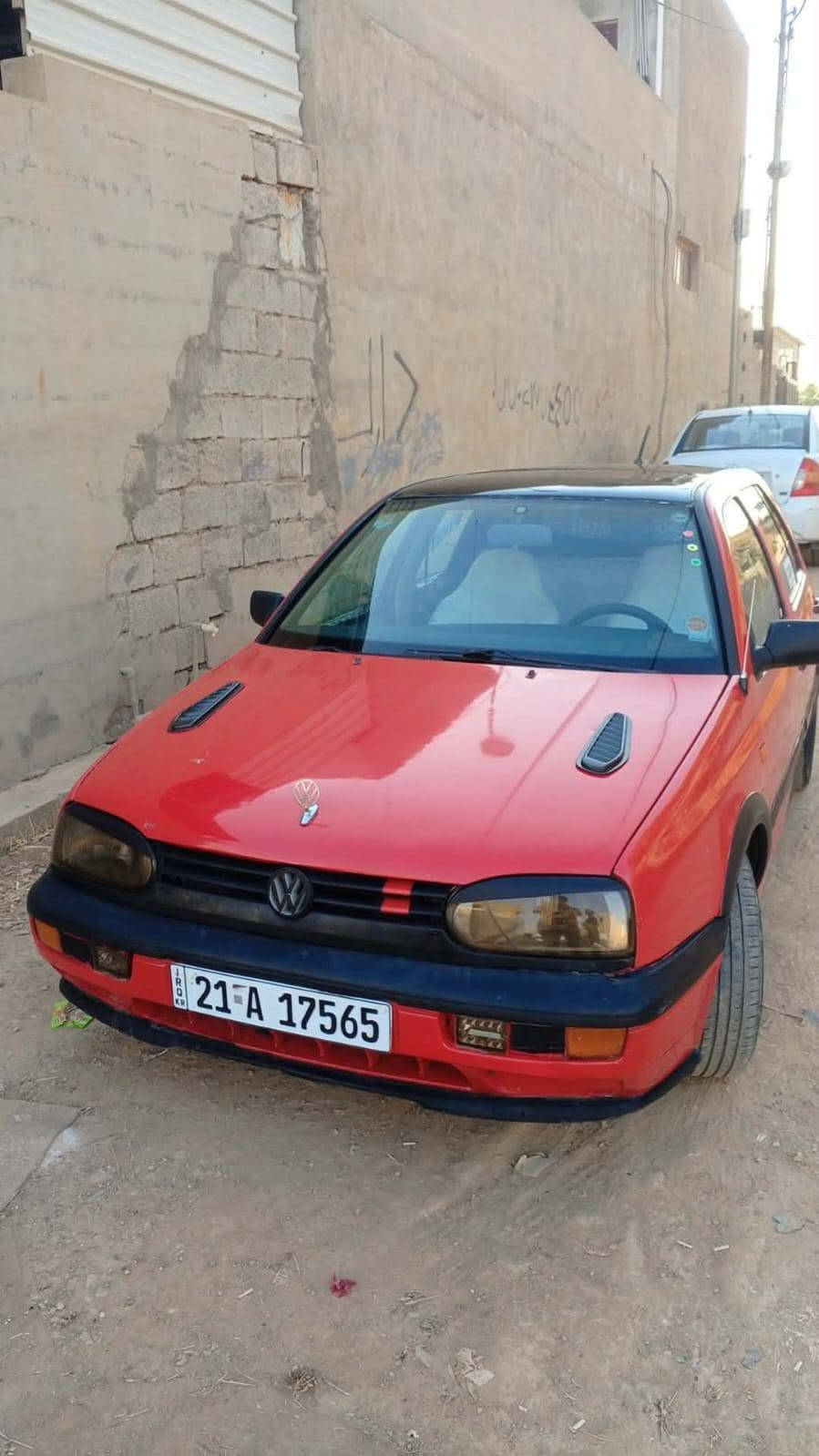 سلام عليكم سياره رقم سليمانيه دولي سياره كير محرك تاير صدر كله جديد كهربيات كله شغال موديل ٩٢ سياره ربع مابي مصرف بدون ضربه بدون خياس سياره تسجيل  كله شغال الدخول لوك سياره كلش حلو صبغ جماليه بدون ضربه سياره انضف من الصوره السعر ٢٩ وبي مجال قليل مكاني كركوك دروازه الرقم *********** فقط بيع جماعات القساط وال موده لا تخابروني وترسالوني سياره ٥ كير كلش حلو ونضيف كركوك, العراق
